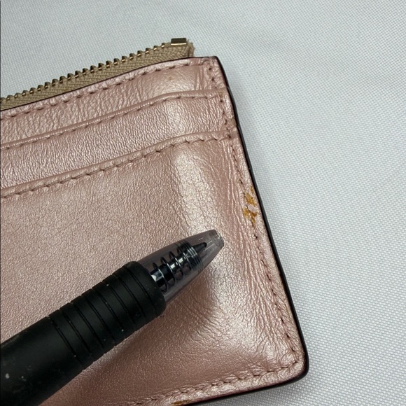 Kate Spade Pink Glitter Card Holder - Picture 4 of 5